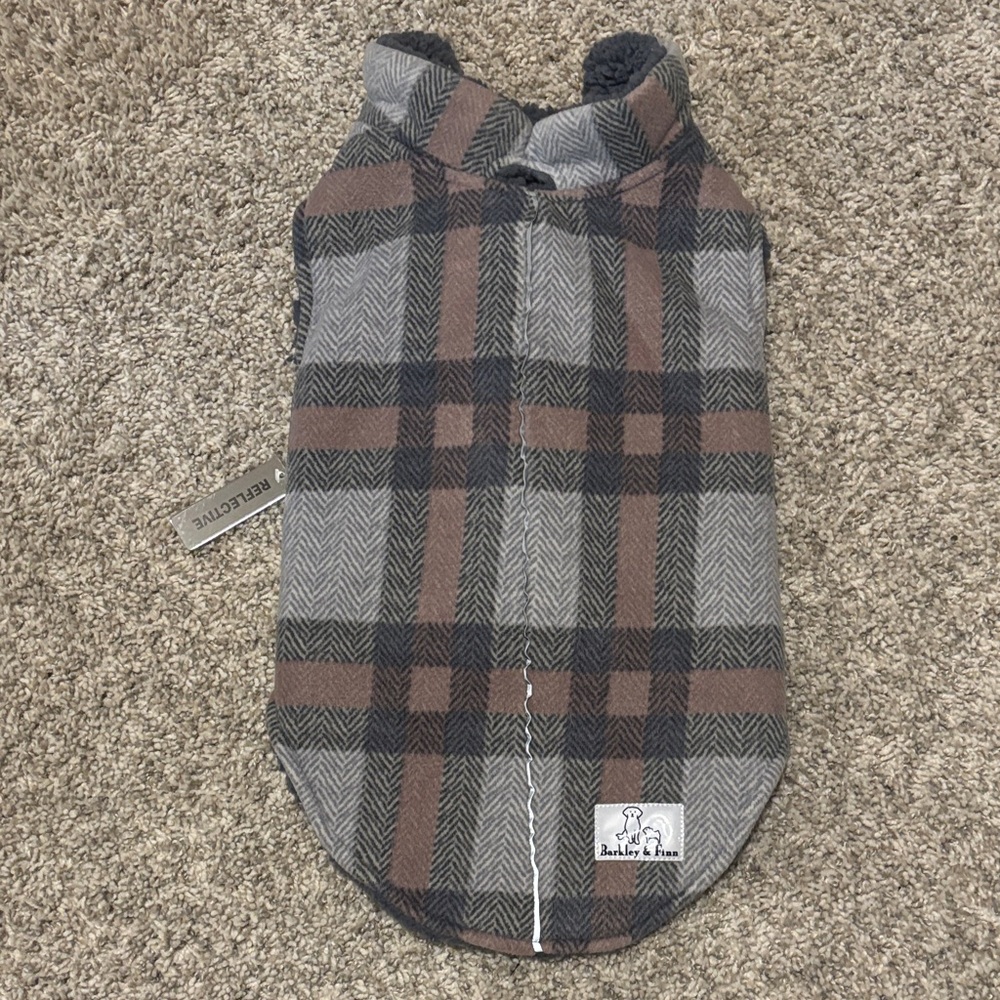 New Barkley & Finn Plaid Fleece Sherpa Lined Dog Jacket Large